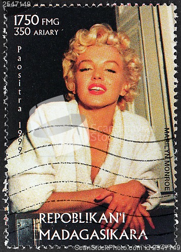 Image of Marilyn Stamp from Madagascar-8