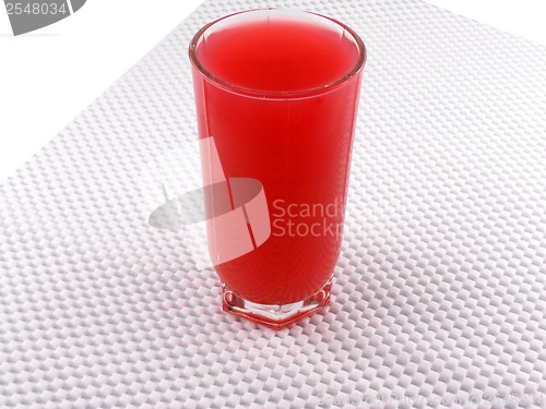 Image of Sour cherry juice in a glass