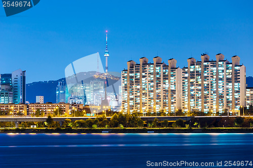 Image of Seoul city at night