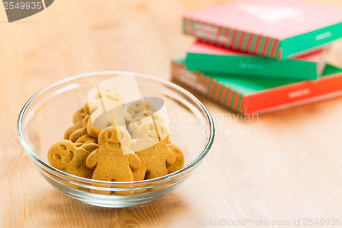Image of Gingerbread and christmas gift