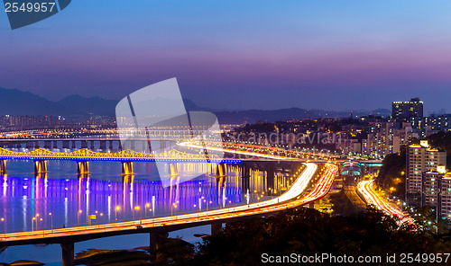 Image of Seoul skyline at night