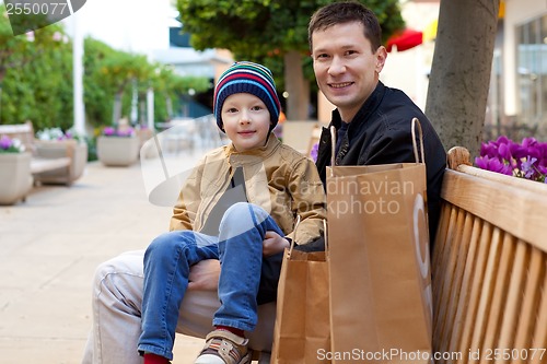 Image of family shopping