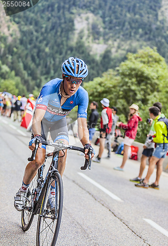 Image of Andrew Talansky  Climbing Alpe D'Huez