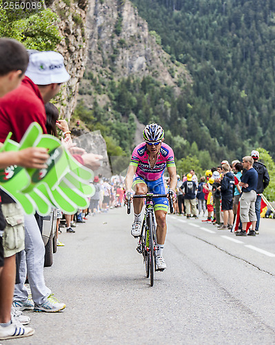 Image of Davide Cimolai Climbing Alpe D'Huez