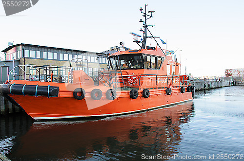 Image of Pilot boat in harbor