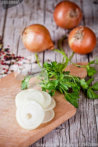 Image of fresh onions and parsley