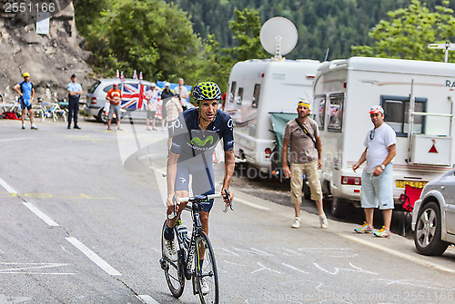 Image of Ruben Plaza Molina Climbing Alpe D'Huez