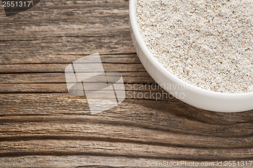 Image of whole grain rice flour