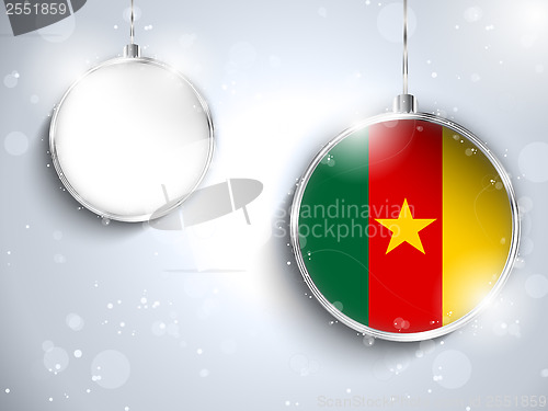 Image of Merry Christmas Silver Ball with Flag Cameroon