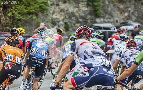 Image of The Peloton on Alpe D'Huez