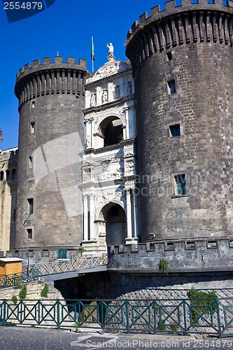 Image of Castel Nuovo in Naples