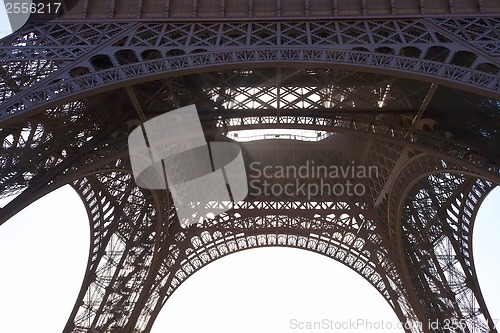 Image of Eiffel Tower in Paris