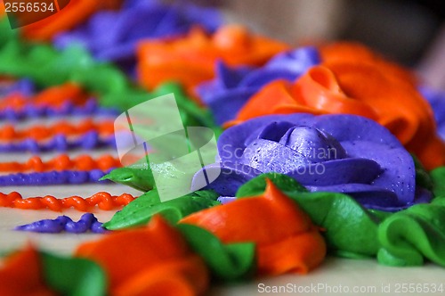 Image of close up cake frosting flower