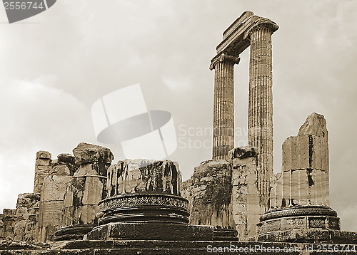 Image of Apollo temple in Turkey