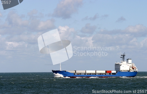 Image of countainer ship-small