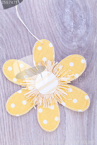 Image of Pretty pastel polka dot flower gift tag