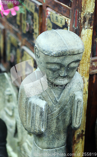 Image of Buddhist statue