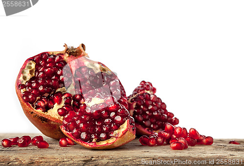 Image of Pieces of pomegranate fruit