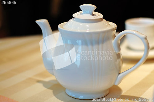 Image of Chinese tea pot