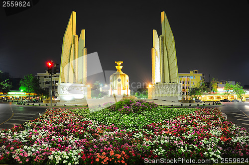 Image of Thai Democracy Monument