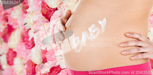 Image of belly of a pregnant woman