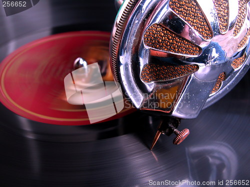 Image of gramophone macro