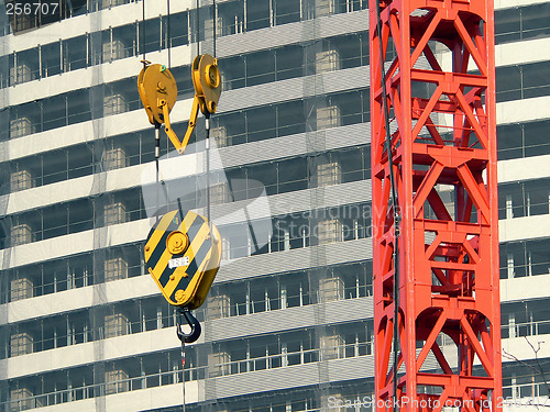 Image of construction crane