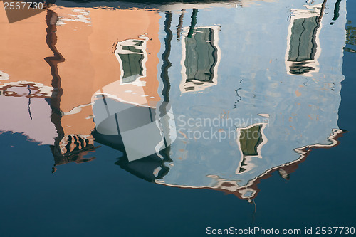 Image of Burano house reflection