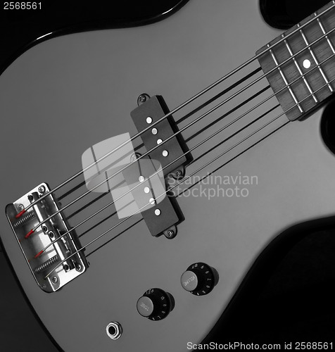 Image of bass guitar