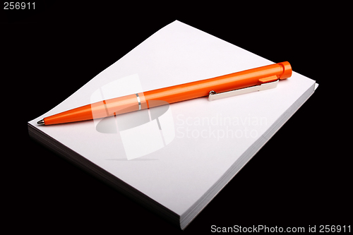 Image of Notepad with pen