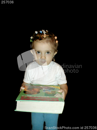 Image of The girl with the book