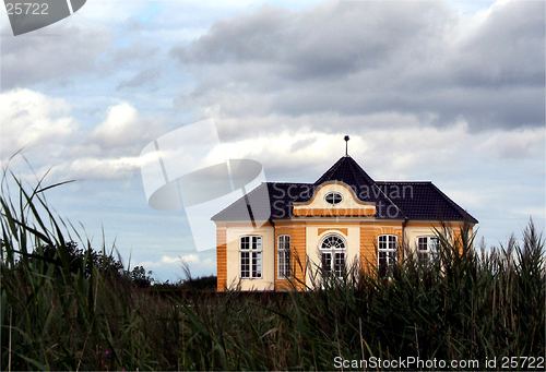 Image of The yellow house