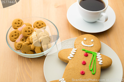 Image of Gingerbread cookies and coffee 