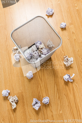 Image of Trash basket and paper ball