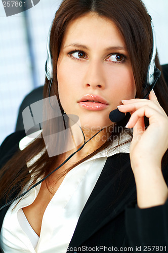 Image of Call Center Agent