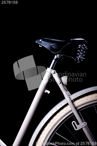 Image of Old refurbished retro bike - Details