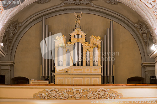 Image of Organ in church