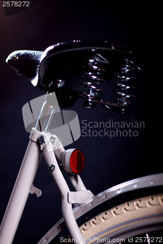 Image of Old refurbished retro bike - Details