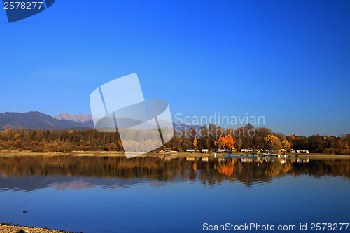 Image of Autumn lake