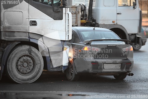 Image of  clash truck and car