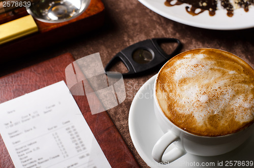 Image of restaurant table