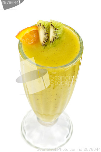 Image of kiwi and passionfruit cocktail