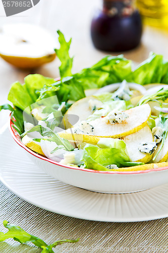 Image of Pear with Blue cheese and Rocket salad