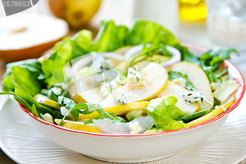 Image of Pear with Blue cheese and Rocket salad