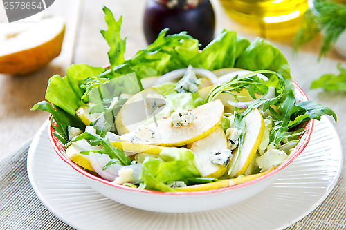 Image of Pear with Blue cheese and Rocket salad