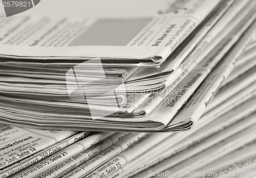 Image of lots of newspapers