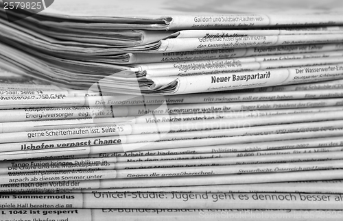 Image of lots of newspapers