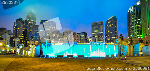 Image of charlotte city skyline 