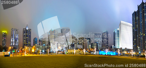 Image of charlotte city skyline 