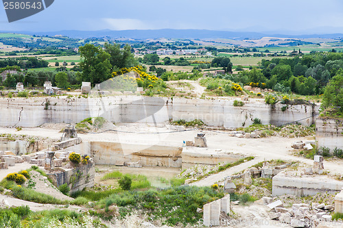 Image of Travertino marble